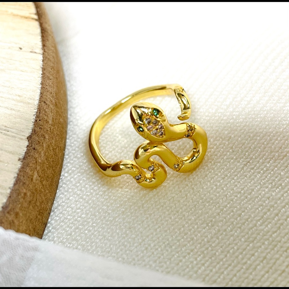 14k Snake Ring